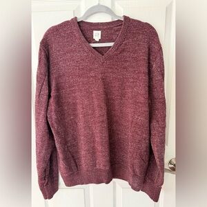 GAP Men’s Burgundy V-Neck Sweater-Size L